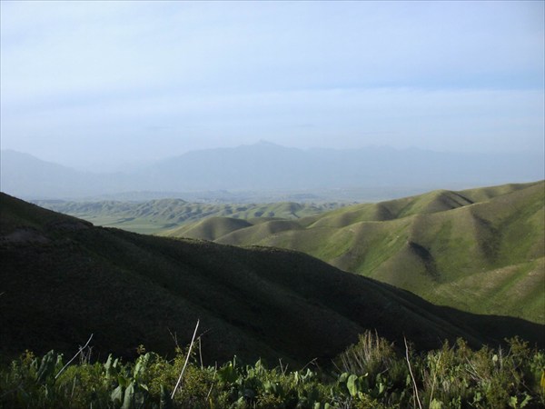 Going up of Fergana range